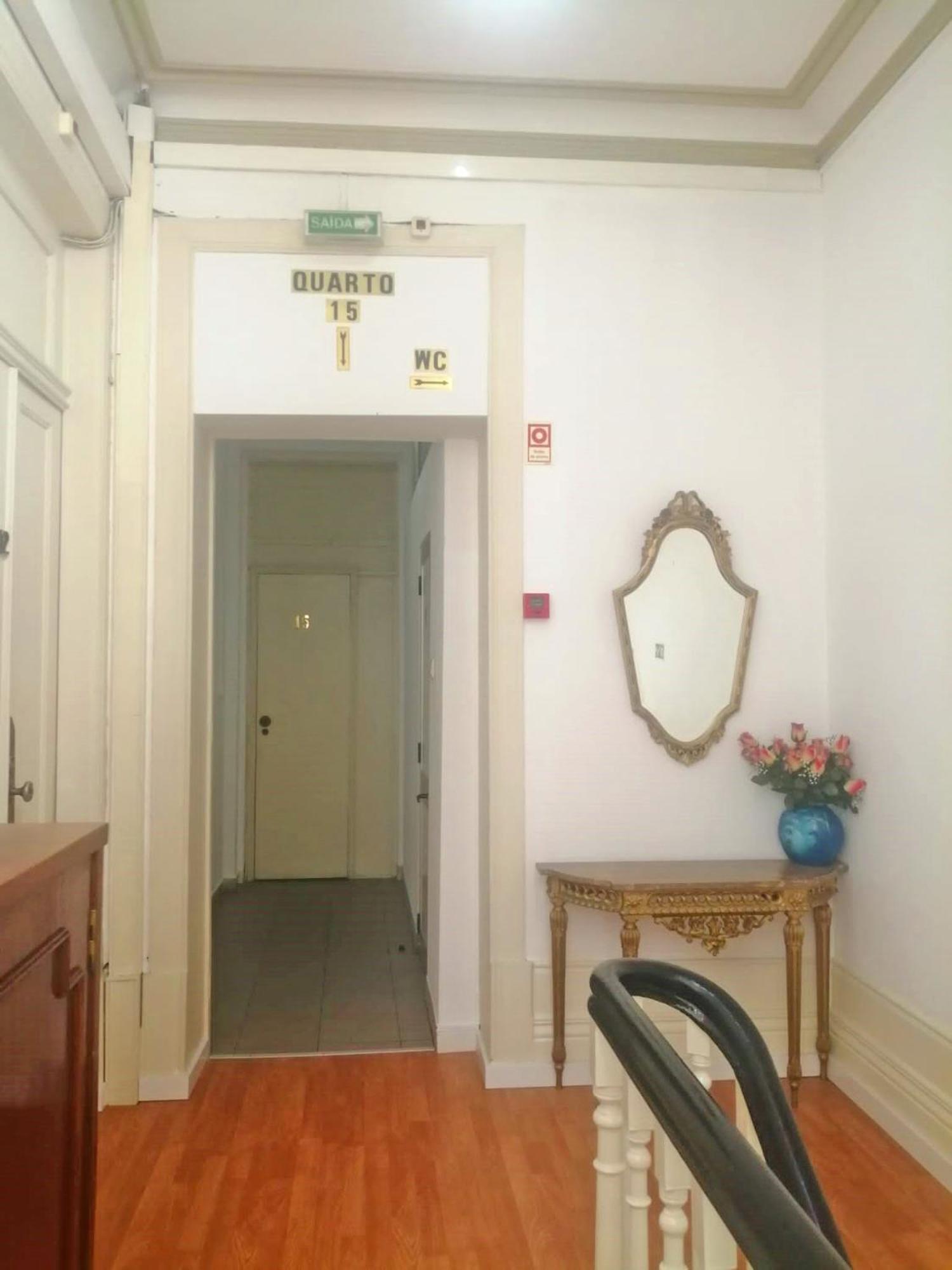 Residencia Vale Formoso Hotel Porto Exterior photo