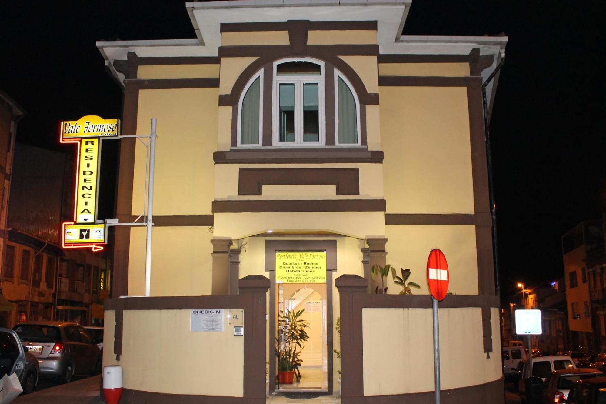 Residencia Vale Formoso Hotel Porto Exterior photo