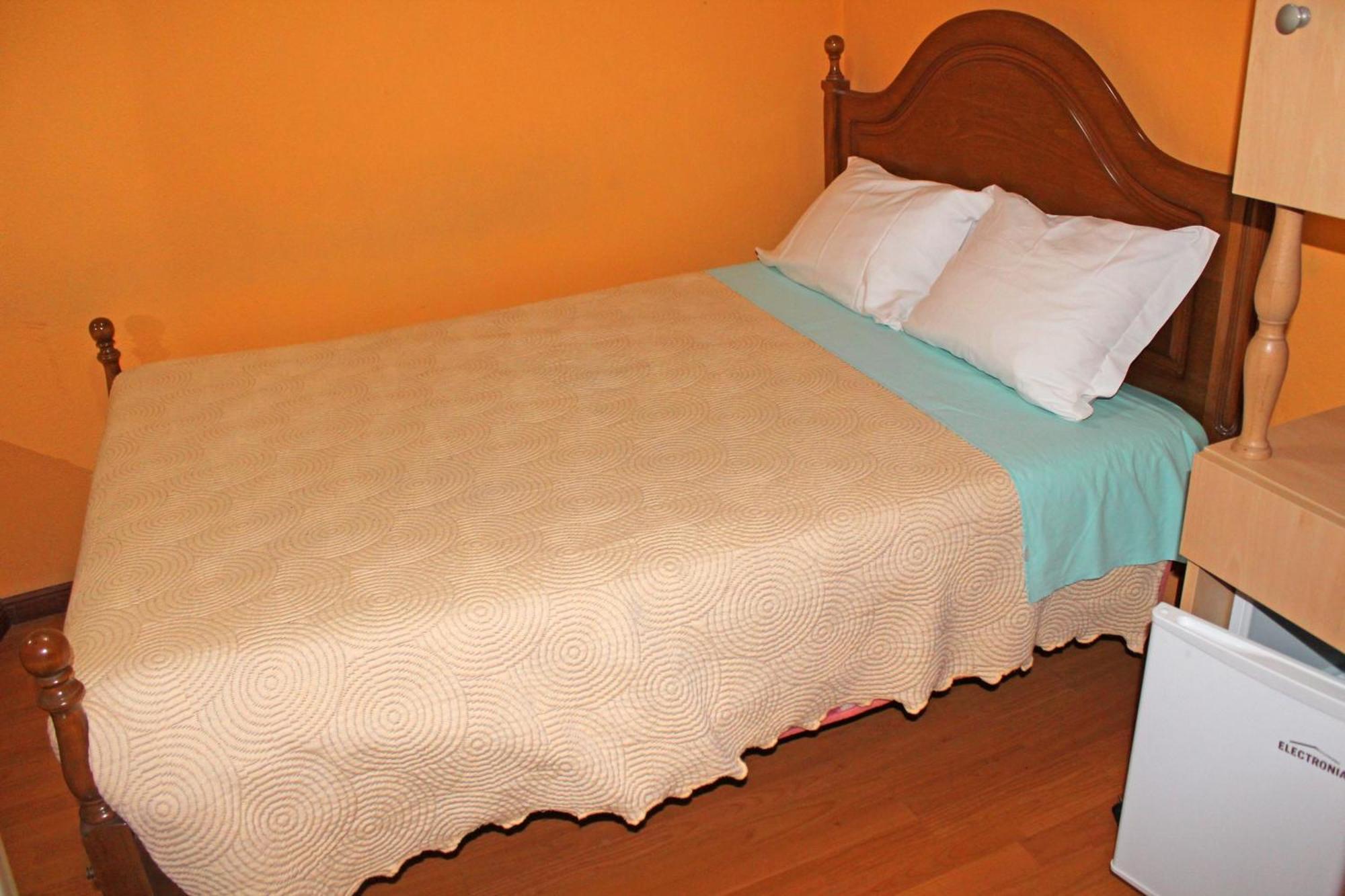 Residencia Vale Formoso Hotel Porto Room photo